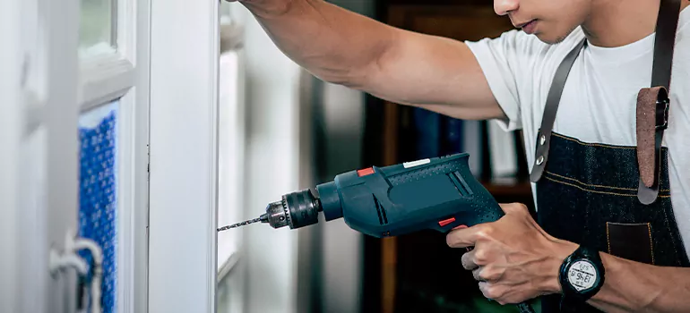 Residential Exterior Window Finishing in Cooper City, FL