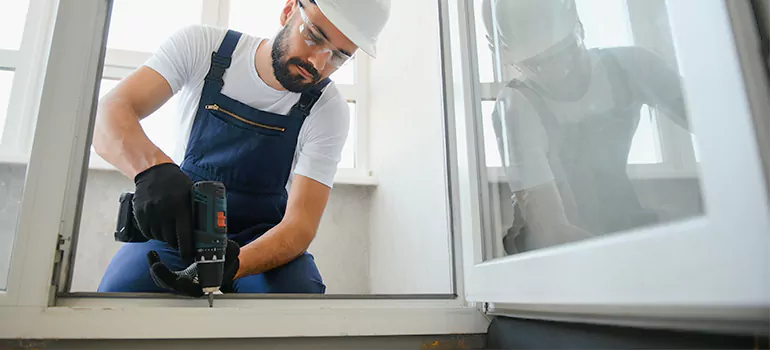 Replace Broken Window Pane in Cooper City, FL
